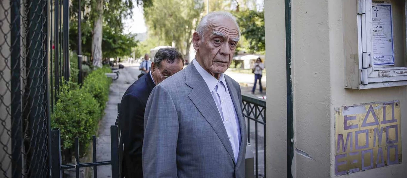 Σήμερα στις 11:00 η κηδεία του Α.Τσοχατζόπουλου στο Α' νεκροταφείο